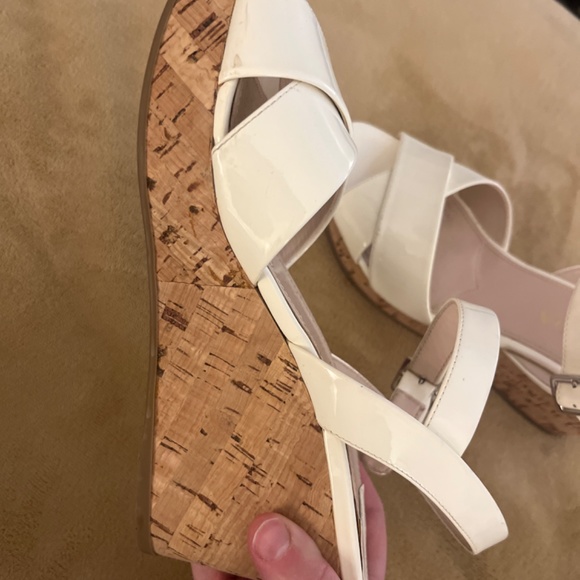 Prada shoes white patent leather wedges - Picture 5 of 8